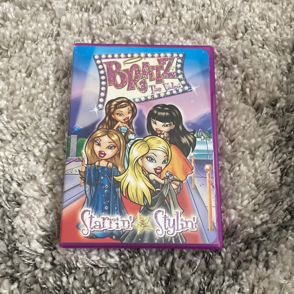 BRATS 2004 MOVIE CD 💜💗💗💜